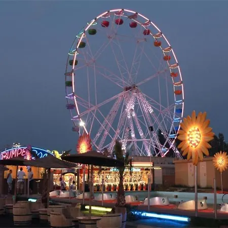 Апартаменты Palm Beach 5 *